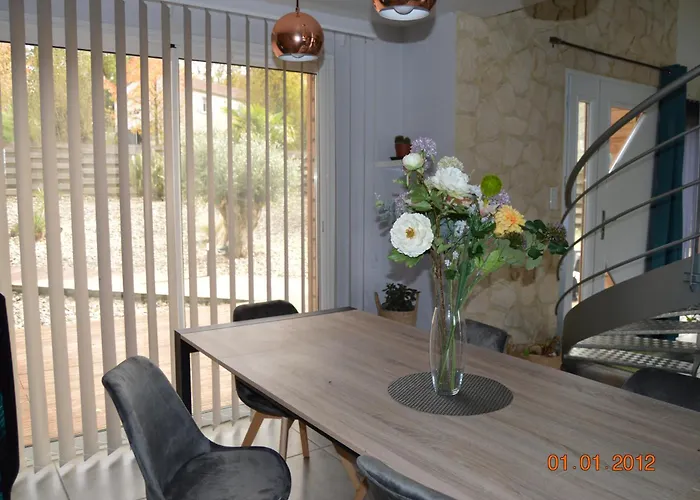 10 Min From Futuroscope, Contemporary Villa! Villa Saint-Cyr (Vienne)