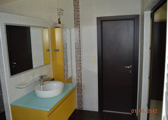 10 Min From Futuroscope, Contemporary Villa! Villa Saint-Cyr (Vienne)